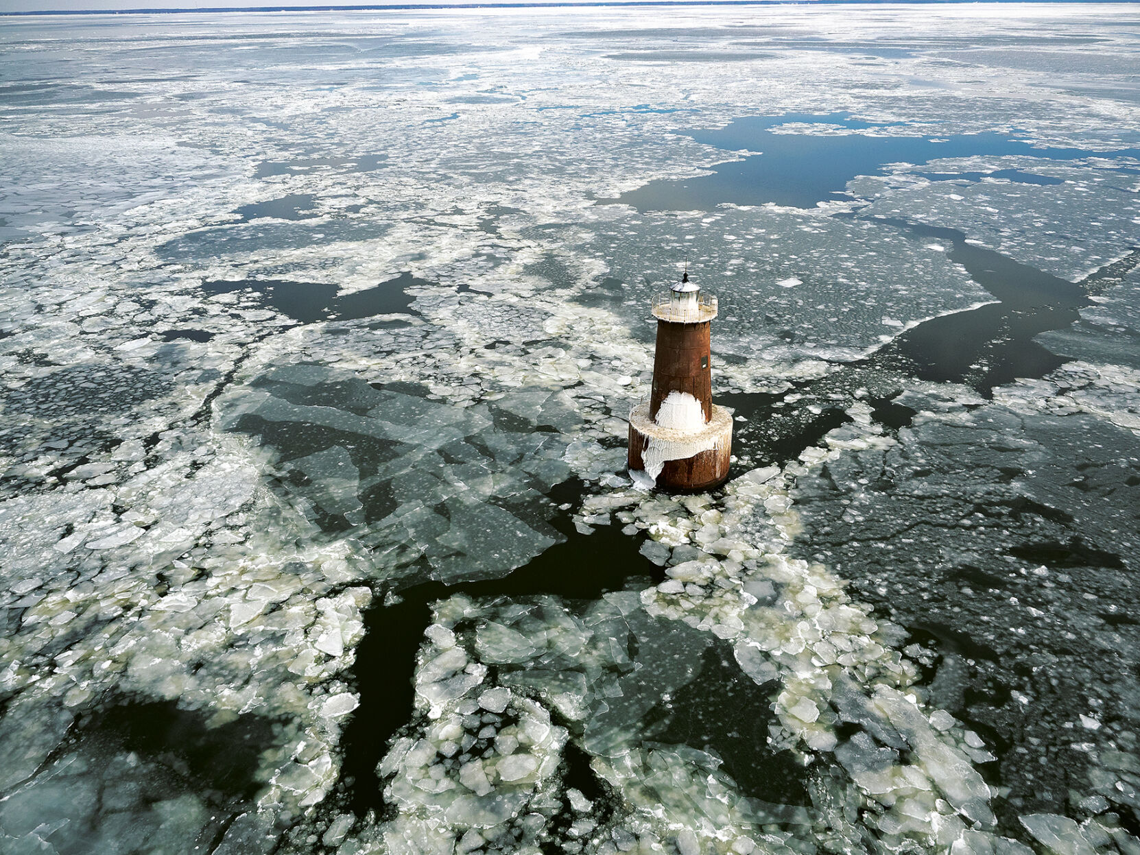 Bloody Point lighthouse in ice